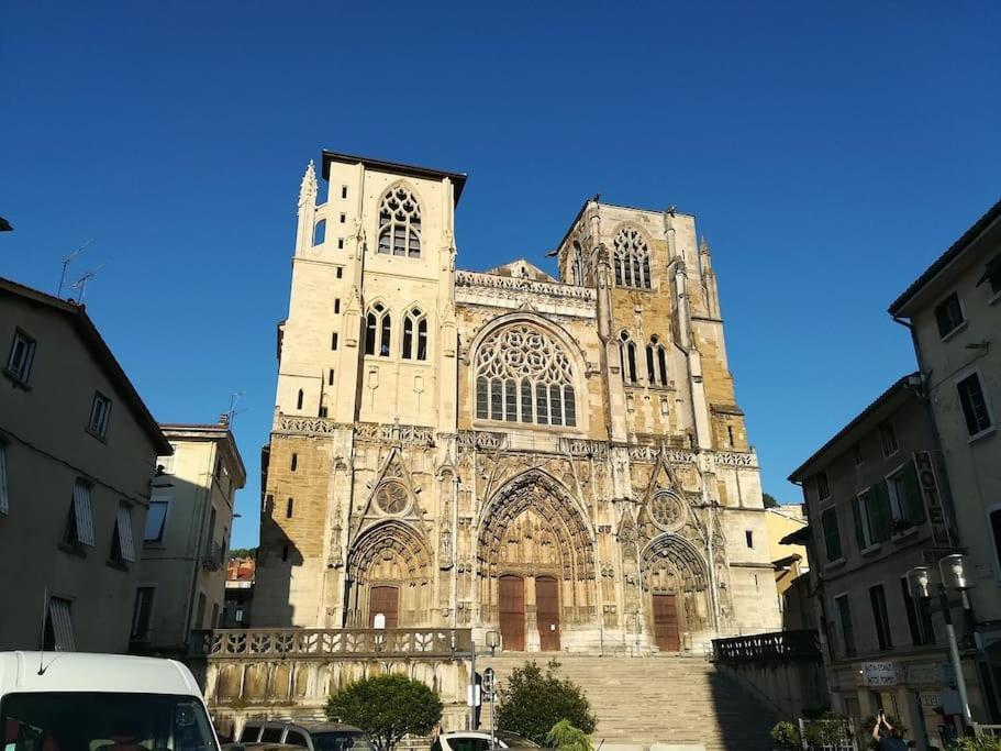 Vienne: Appartement Au Coeur Du Centre Historique Vienne  Esterno foto